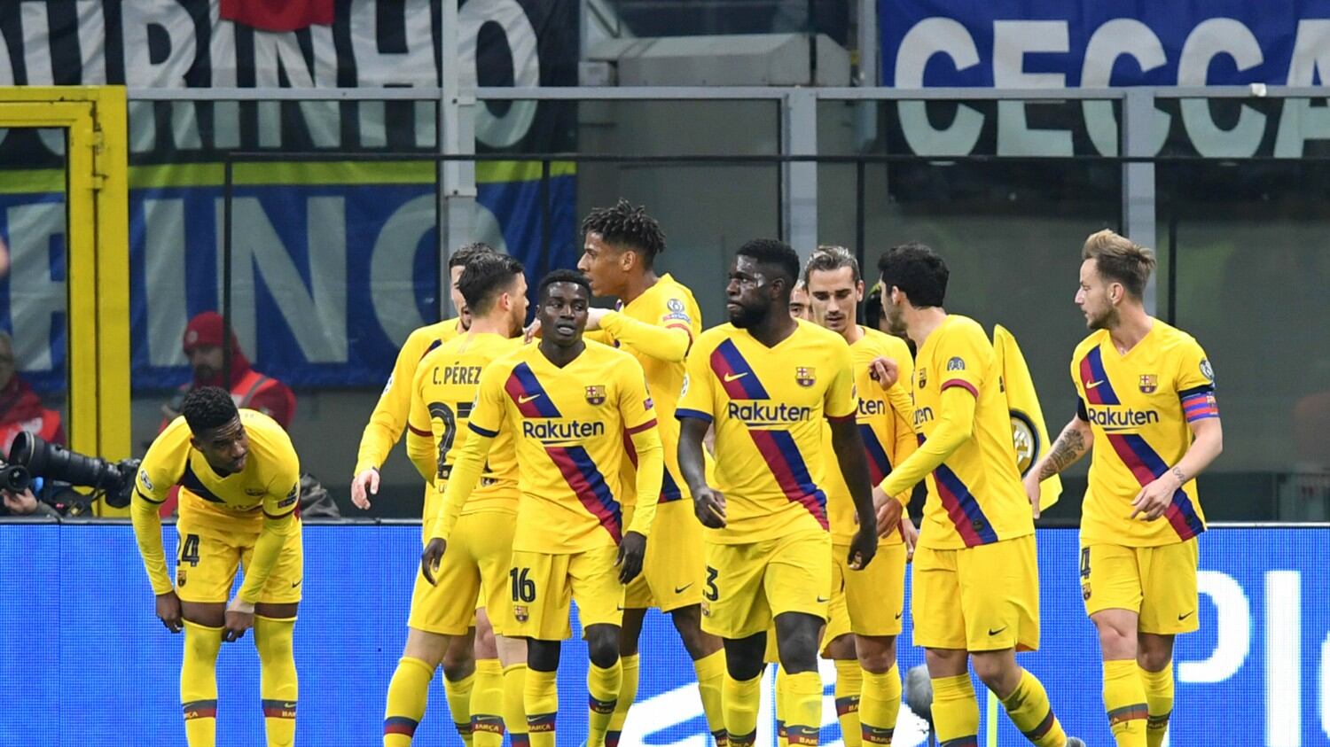 L'Inter perde 2-1 contro il Barcellona e saluta la Champions League