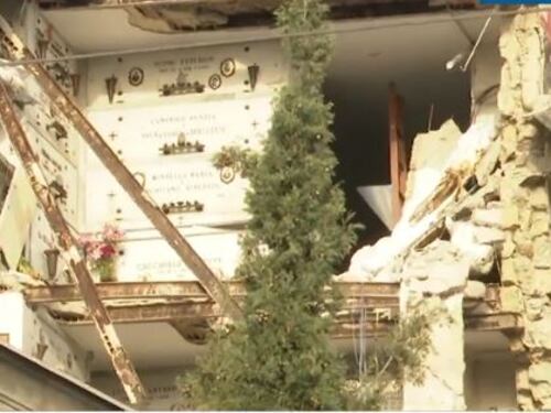 Napoli, resti dei defunti tra le macerie: orrore al cimitero di Poggioreale