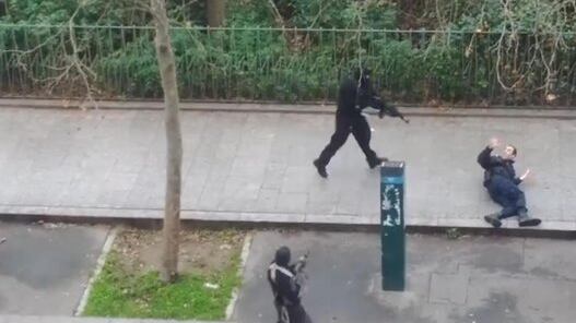 Attentato a Charlie Hebdo: gli attentati coordinati con un sms