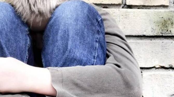 "Vieni, ti offro un passaggio": poi lo straniero violenta il minorenne