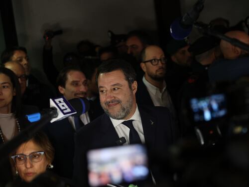 Open Arms, Salvini assolto perché il fatto non sussiste: “Ho fermato l’immigrazione di massa”