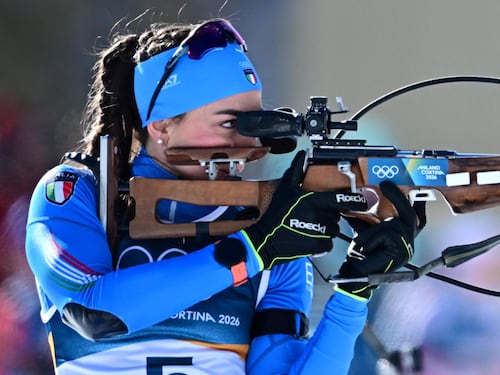 Biathlon femminile, Lisa Vittozzi strepitosa: primo oro della specialità nella storia azzurra