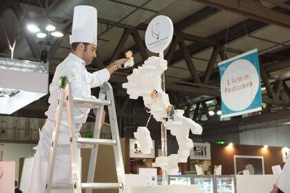 Al Salone dell'Ospitalità le sculture dei maestri pasticceri 1