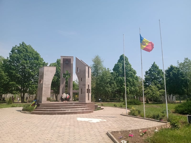 Monumento ai caduti della guerra del 1992 a Cocieri, villaggio in Transnistria controllato dal governo moldavo