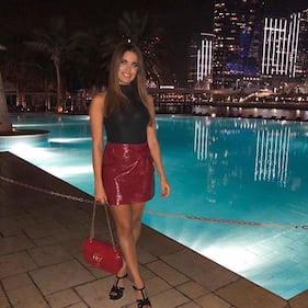 Antonella Cavalieri sexy ad Abu Dhabi: gli scatti della bella argentina 9