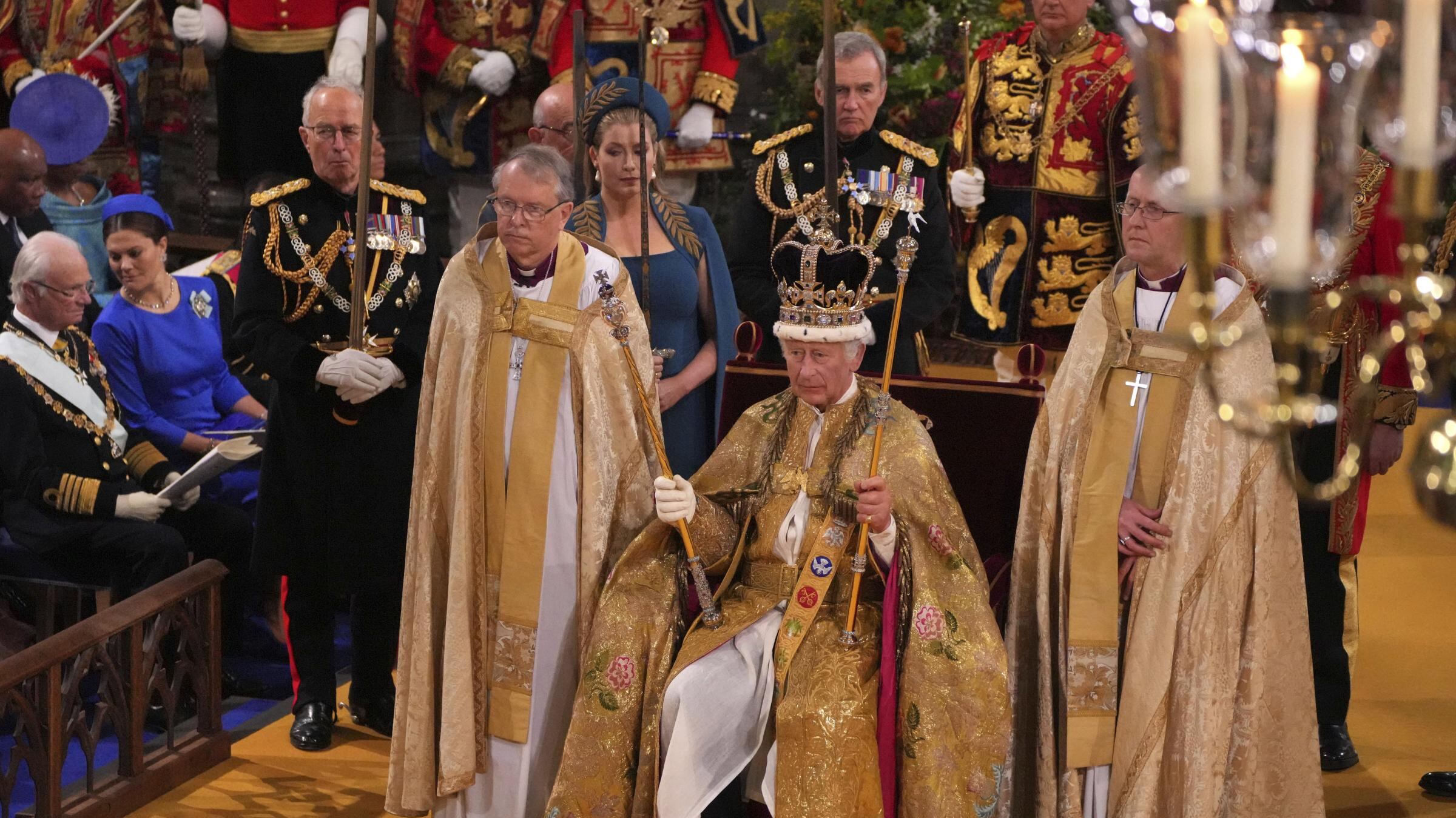 Carlo III, la malattia e la leggenda del Grim Reaper. L'apparizione funesta durante l'incoronazione