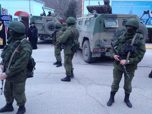 Ucraina, Mosca minaccia di inviare truppe. Kiev: "Se intervengono è guerra"