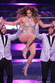 Jennifer Lopez, trasparenze a Las Vegas 27