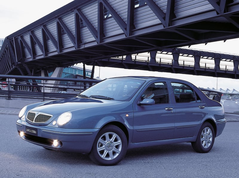 Lancia Lybra, guarda la gallery 11