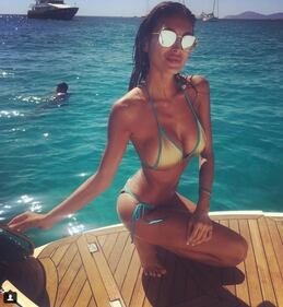 Cristina Buccino sexy per la fine dell'estate 41