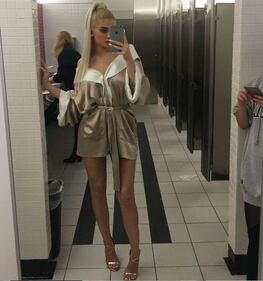 Kylie Jenner, le foto più sexy 21