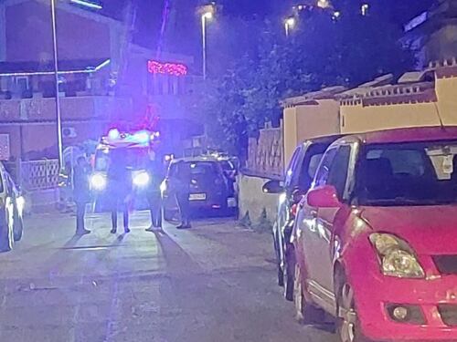 Napoli, perde tre dita per i petardi: dopo le dimissioni si ferisce ancora con altri botti
