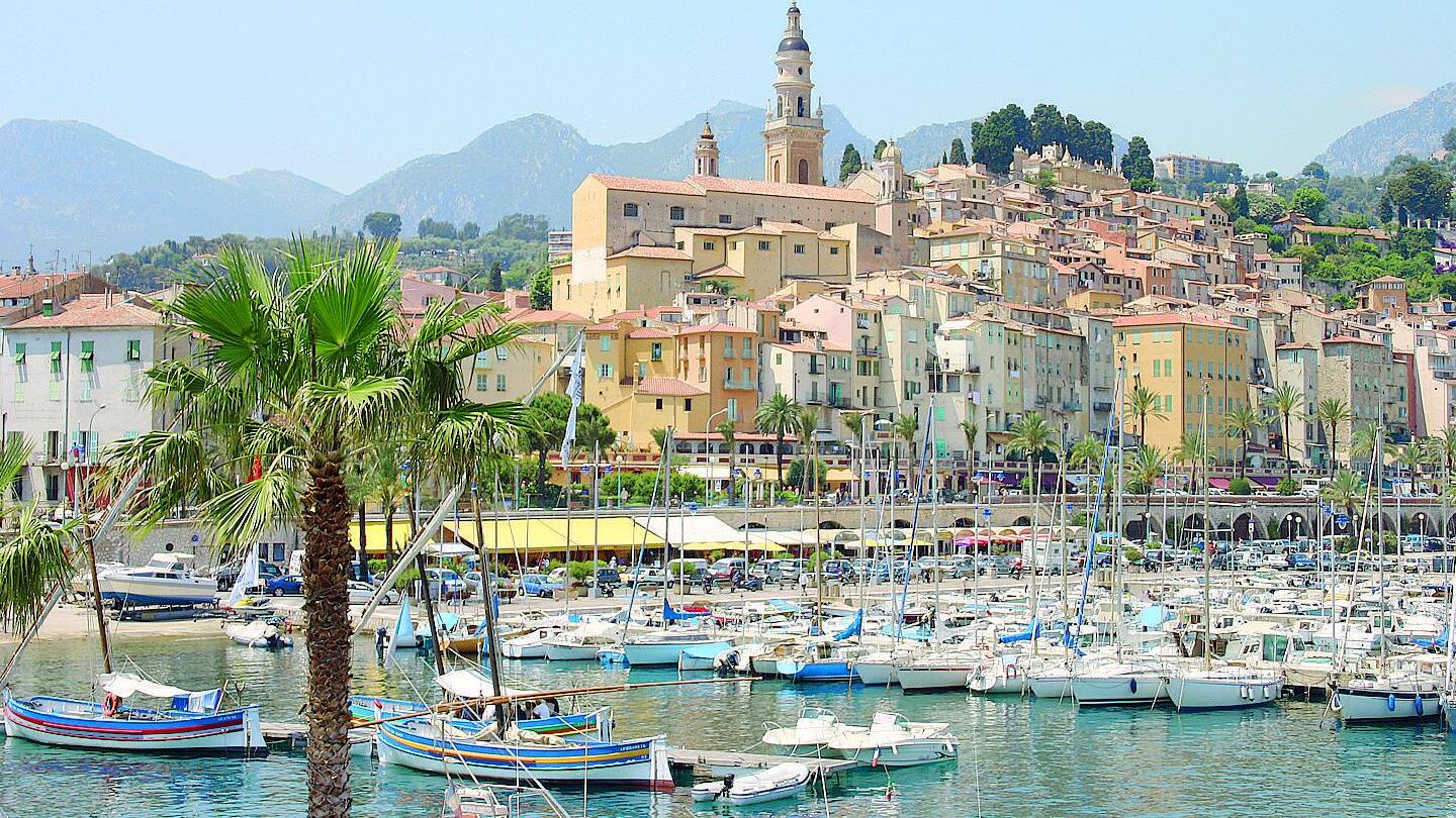 Un tour insolito in Costa Azzurra dove l'arte sposa l'architettura