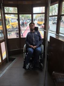 Simone: "Ecco le foto dei miei viaggi. All'estero mezzi pubblici accessibili" 16