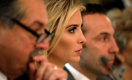 Melania e Ivanka Trump: sfida sexy al Congresso 18
