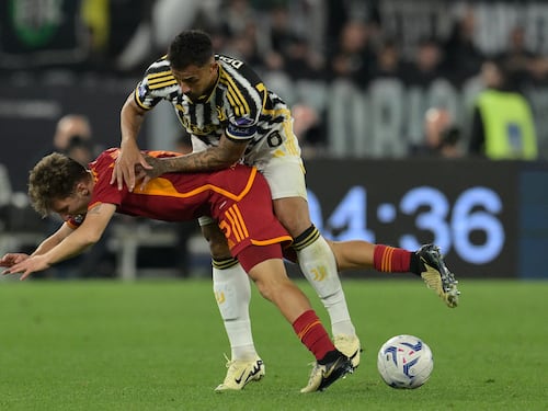 Roma e Juventus non si fanno male. I bianconeri "blindano" la Champions
