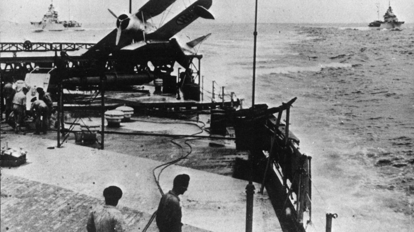 Delirio social dei progressisti: "La Marina celebra il fascismo"
