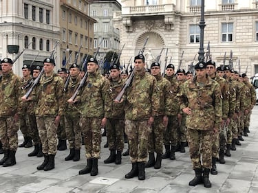 La preparazione della parata del 4 novembre 18