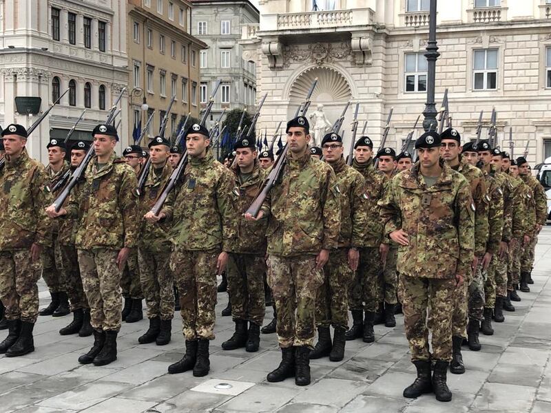La preparazione della parata del 4 novembre 18