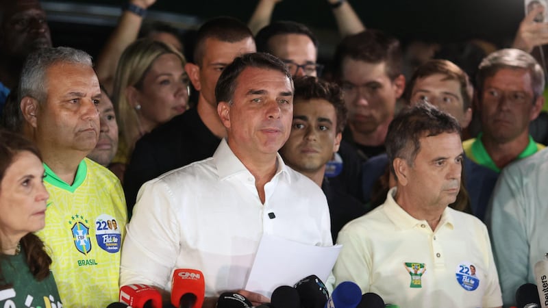 Dietro la fuga di Bolsonaro l’inchiesta in Brasile sui soldi delle scommesse: perché è volato negli Usa