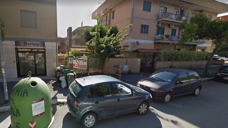 Roma, ladri sequestrano mamma e bimbo: "Ti stupriamo e ammazziamo tuo figlio"