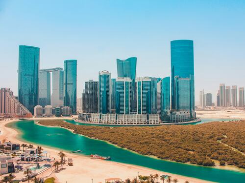 Inaugurato un "hub" ad Abu Dhabi. Assolombarda apre la via alle Pmi