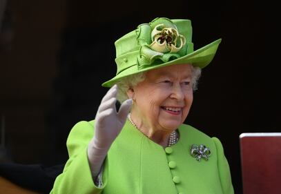 Meghan Markle con la regina nel Chershire 2