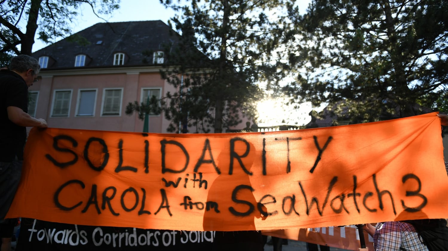Corteo a Palermo per la liberazione di Carola Rackete