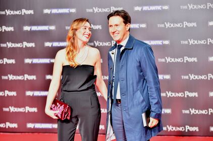 La Boschi in nero per "The Young Pope" 2