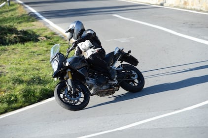 Test moto: Suzuki V-Strom 1000, l’endurona per tutti 16