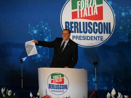 "Flat tax al 23% per tutti per combattere l'oppressione fiscale"