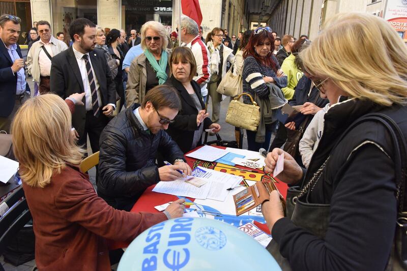 Le contestazioni a Salvini a Livorno 10