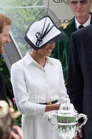 Meghan Markle, felice con il Principe Harry 7