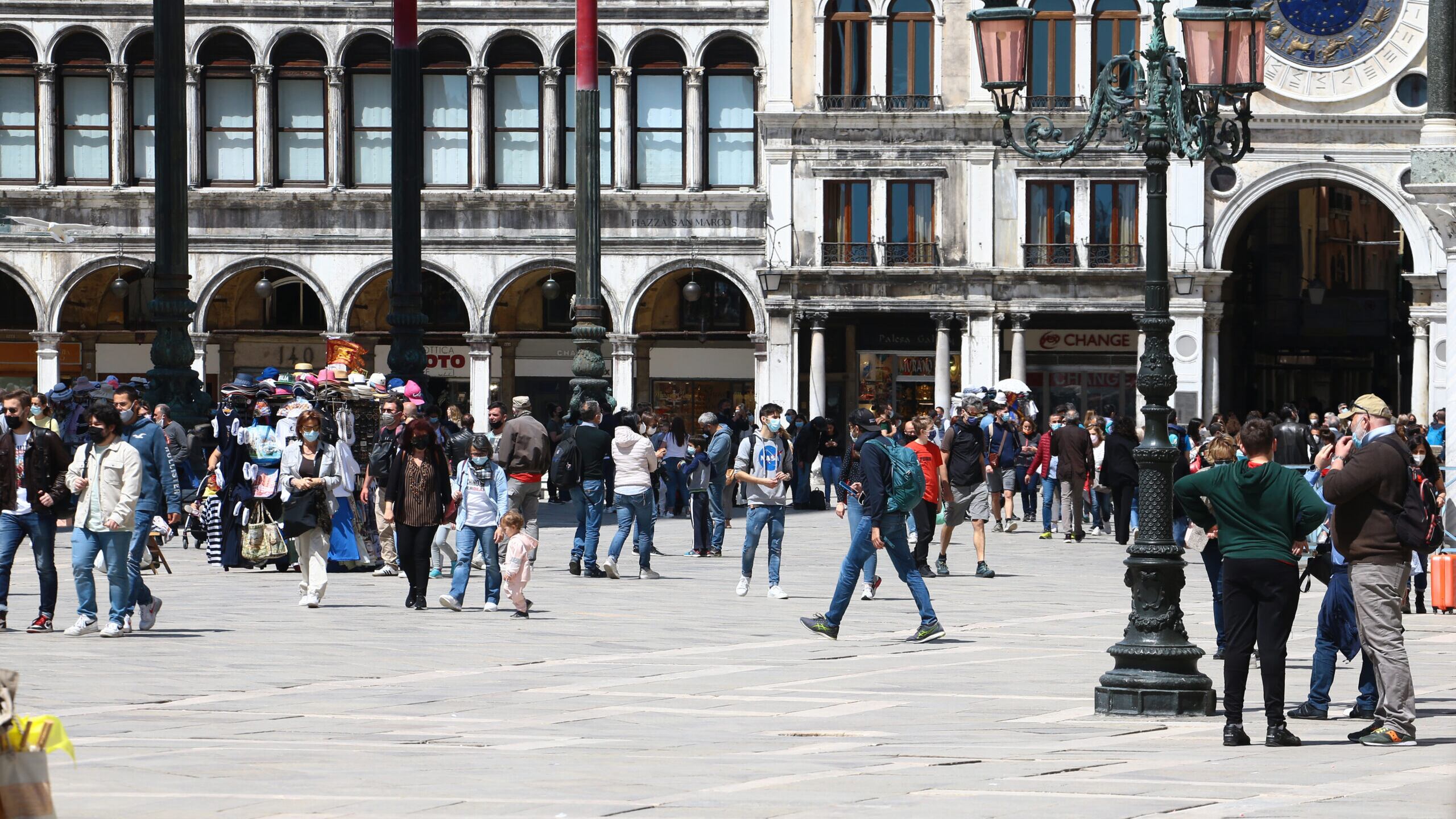 Grande fratello Venezia, come sabotare il turismo
