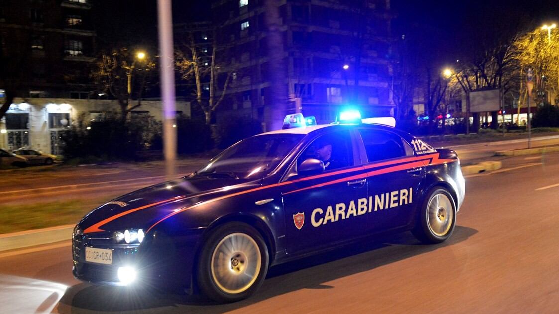 Ucciso un uomo nella zona rossa. Fermato un pachistano in fuga