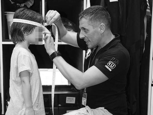 Belen Rodriguez, un casco per Santiago