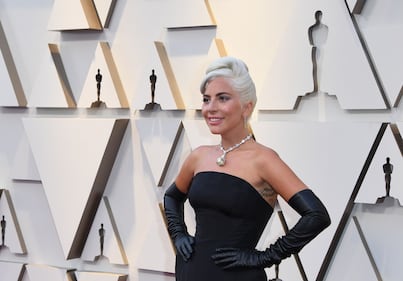  Oscar 2019, l'eleganza di Lady Gaga 1