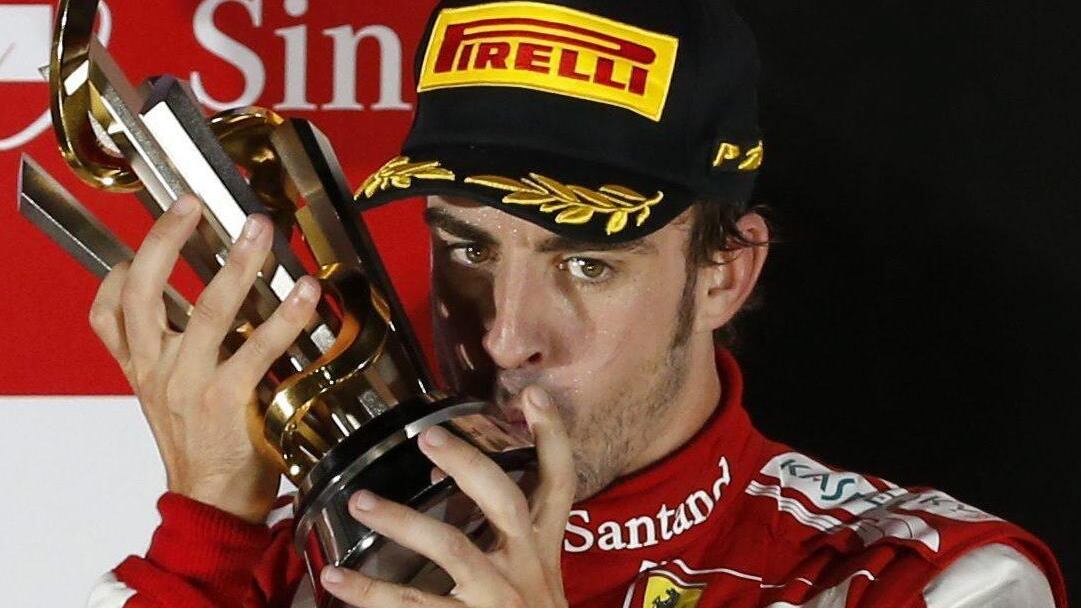 Alonso-Rossa, belli e impotenti Vettel umilia l'intera Formula 1