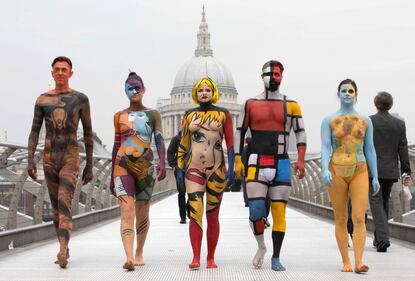 Londra, tele umane per promuovere l'arte 3