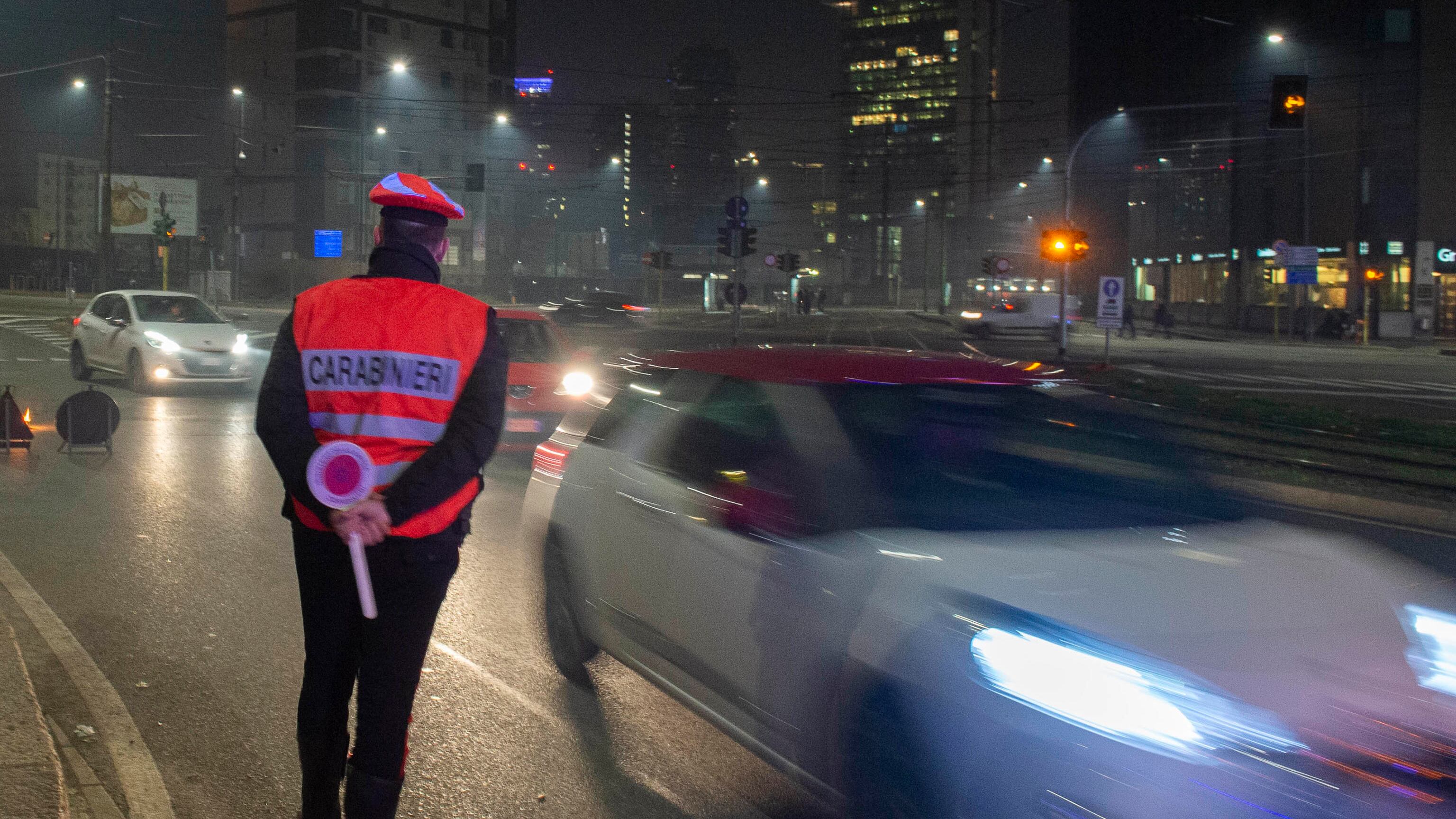 Tamponi per i test tossicologici, così il governo vuol fermare la strage sulle strade