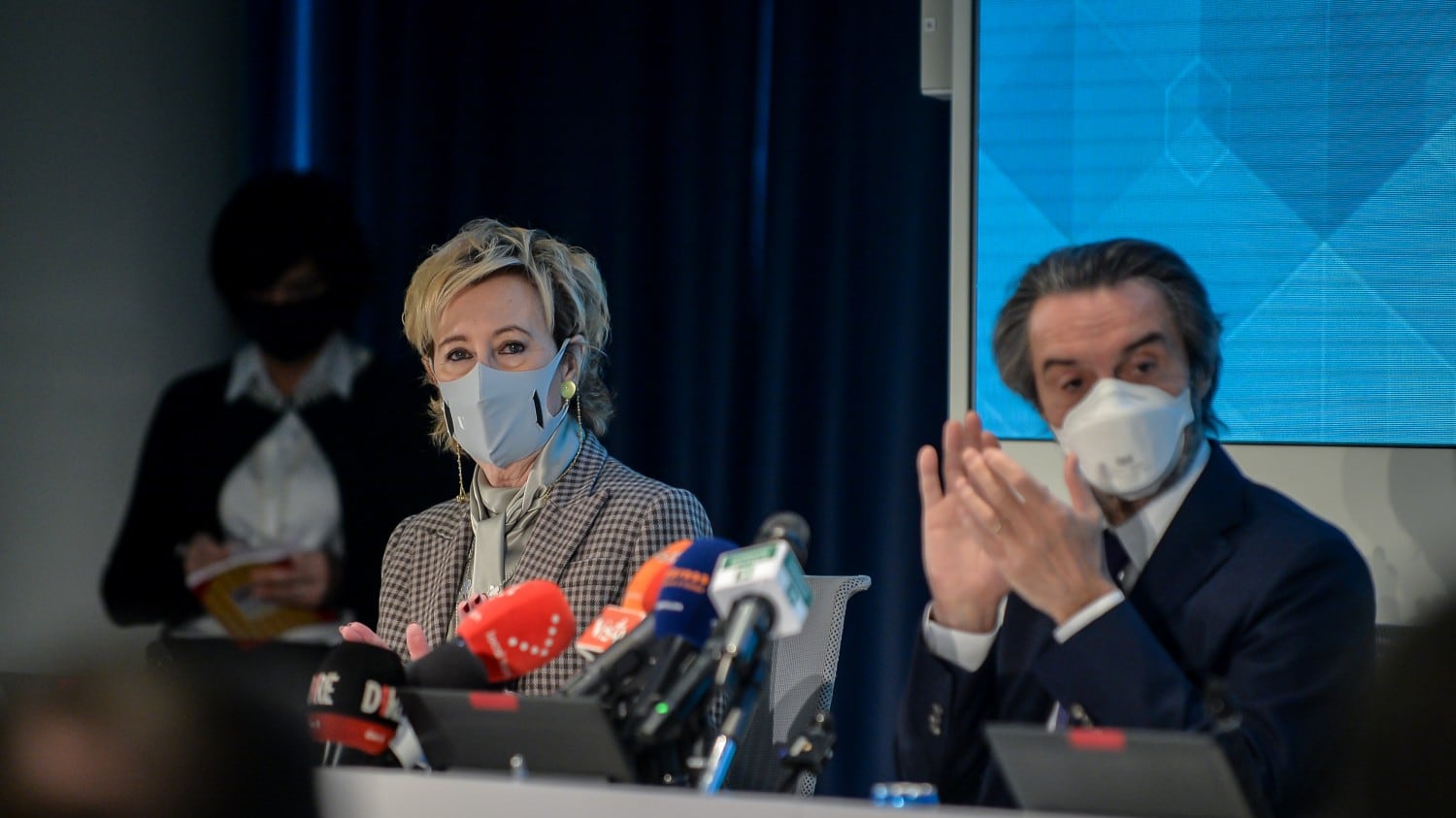 "Cosa pretendeva il ministro". È scontro Moratti-Speranza