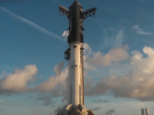 Starship è decollato: il mega-razzo di SpaceX tenta per la prima volta l’orbita terrestre