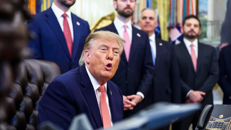 Il monito di Trump: “Francia e Italia intervengano contro chi fomenta insurrezioni”