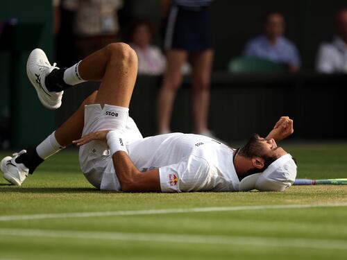 Berrettini resiste un set con l'alieno Alcaraz. Ma esce tra gli applausi