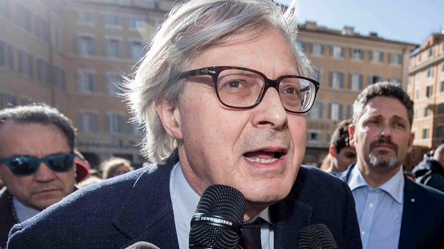 Il sexy-gate alla Camera, Vittorio Sgarbi: "Fughe amorose? Da giovane ne ho fatte tante…"