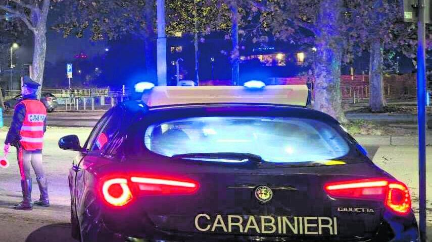 Prosegue la caccia al nordafricano che ha sfregiato il 15enne per rapina