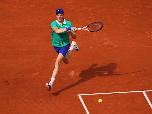 Roland Garros, Sinner è strepitoso: batte Bublik in tre set e arriva in semifinale