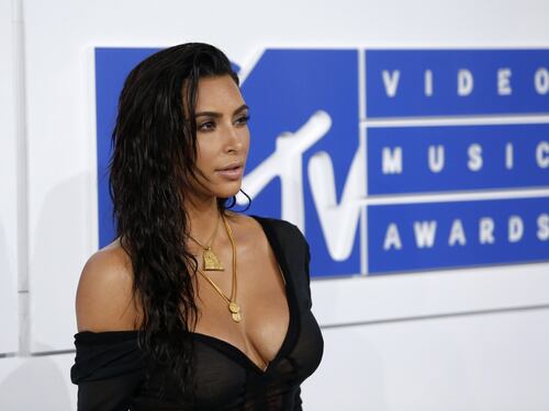 Kim Kardashian, la sensualità esplosiva
