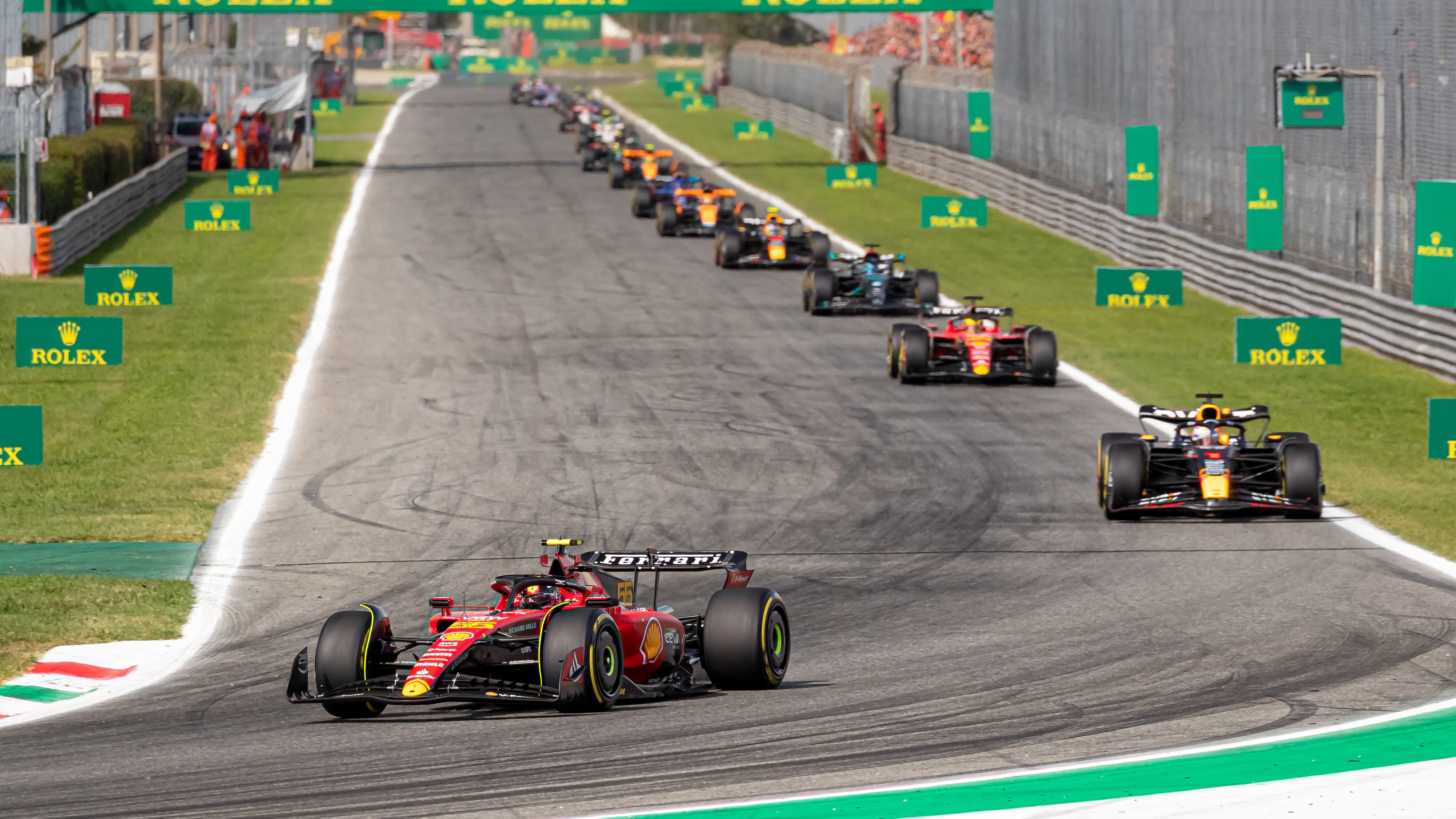 Una strana domenica e quei "tre" Gp vinti dall'Italia