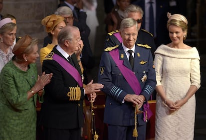 Belgio, Alberto II lascia la corona a Filippo 3